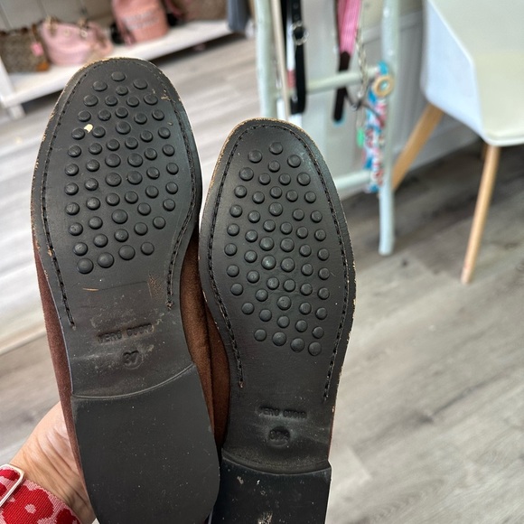 Beverly Feldman Brown Suede Loafers with Crystal Bit Detail – Size 37.5 - Picture 6 of 6